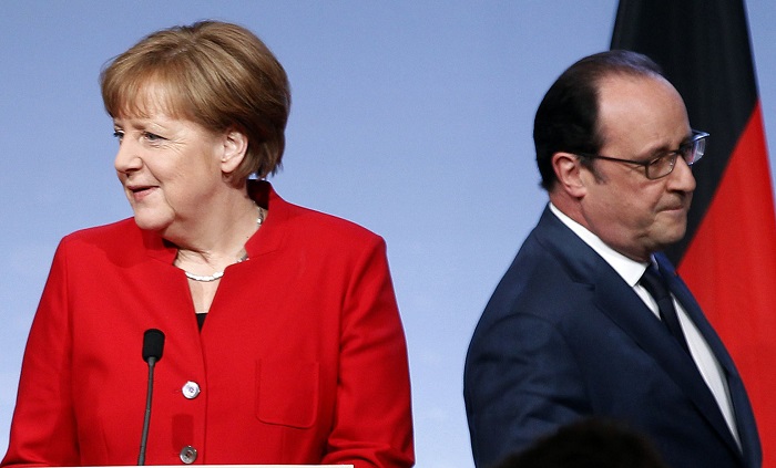 Hollande y Merkel acuerdan reforzar la frontera griega con 600 nuevos funcionarios